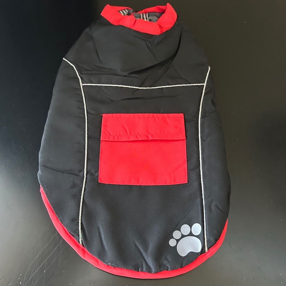 Top Paw Reversible Plaid Vest for Dogs. NWOT